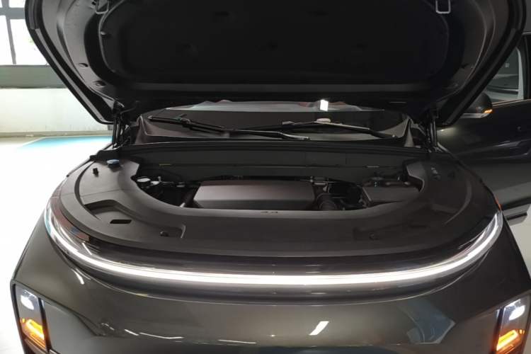 Used Li Auto L7 2024 Ultra Model Engine Bay