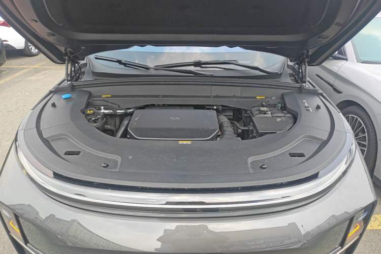 Used Li Auto L7 2024 Pro Model Engine Bay