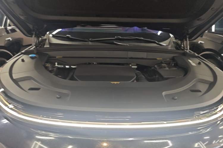 Used Li Auto L7 2024 Ultra Model Engine Bay