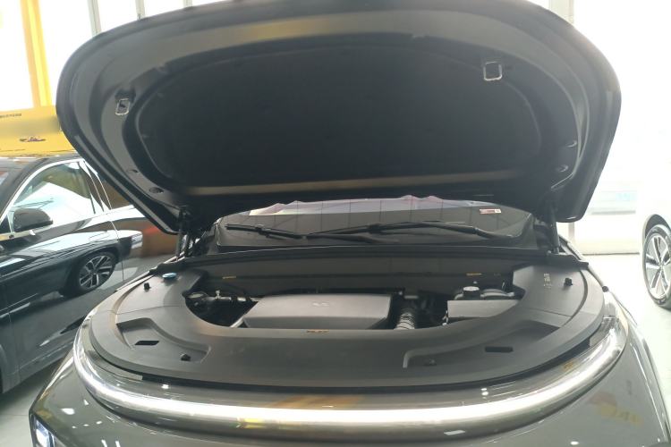 Used Li Auto L7 2024 Ultra Model Engine Bay