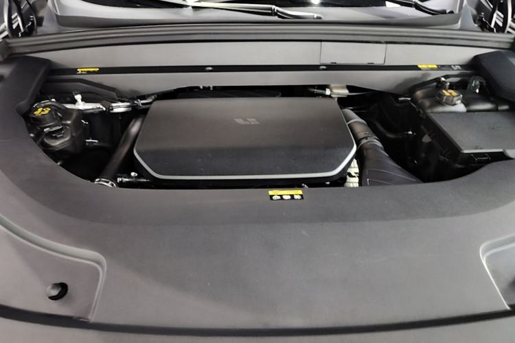 Used Li Auto L7 2024 Ultra Model Engine Bay