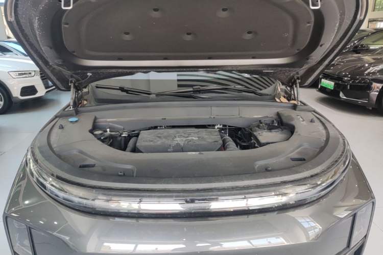 Used Li Auto L7 2024 Pro Model Engine Bay