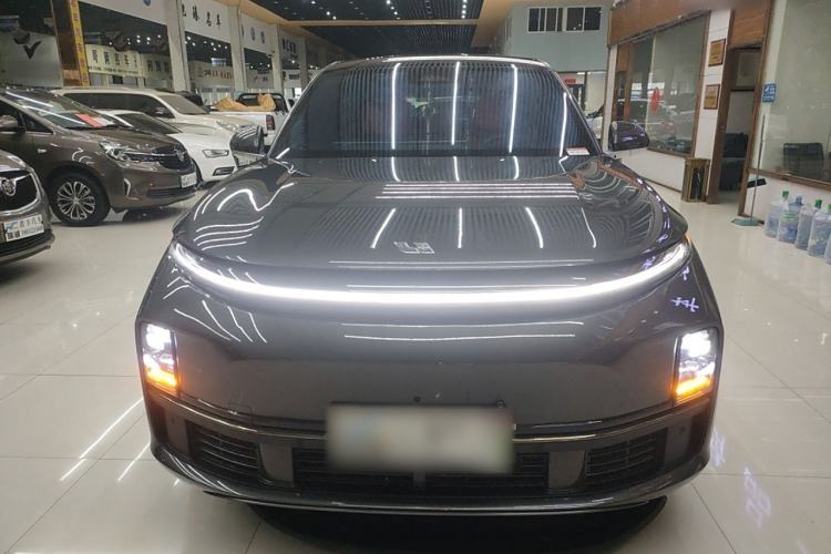 Used Li Auto L7 2024 Pro Model Exterior 1