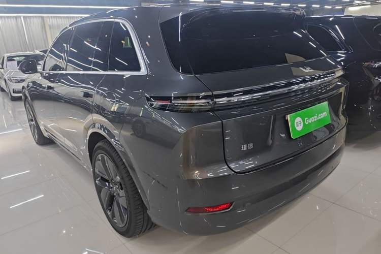 Used Li Auto L7 2024 Pro Model Exterior 2