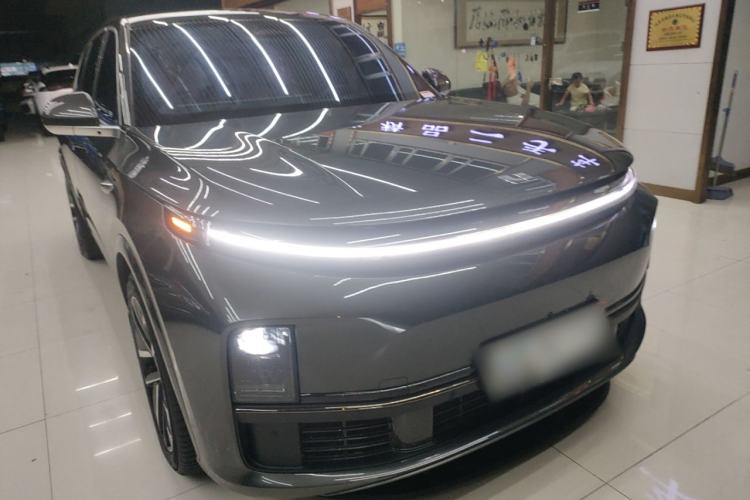 Used Li Auto L7 2024 Pro Model Exterior 2
