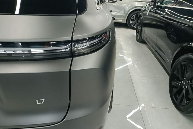 Used Li Auto L7 2024 MAX Model Exterior 3