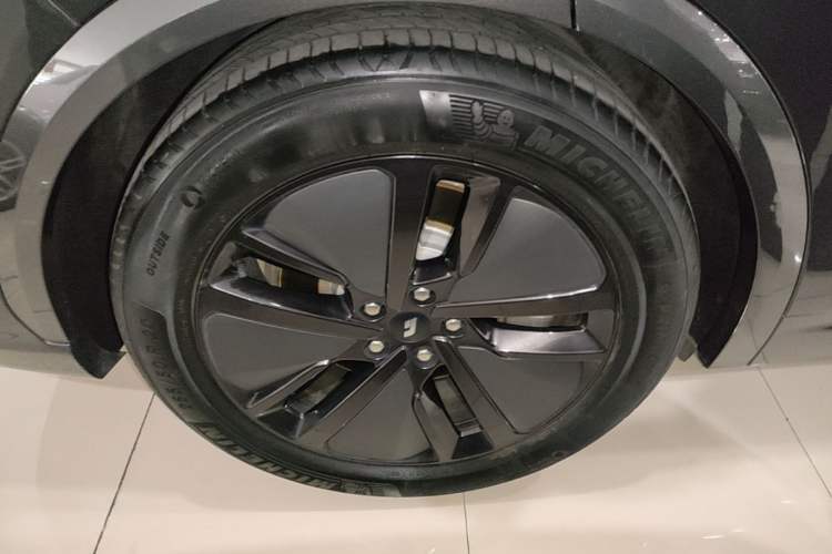 Used Li Auto L7 2024 MAX Model Exterior 3