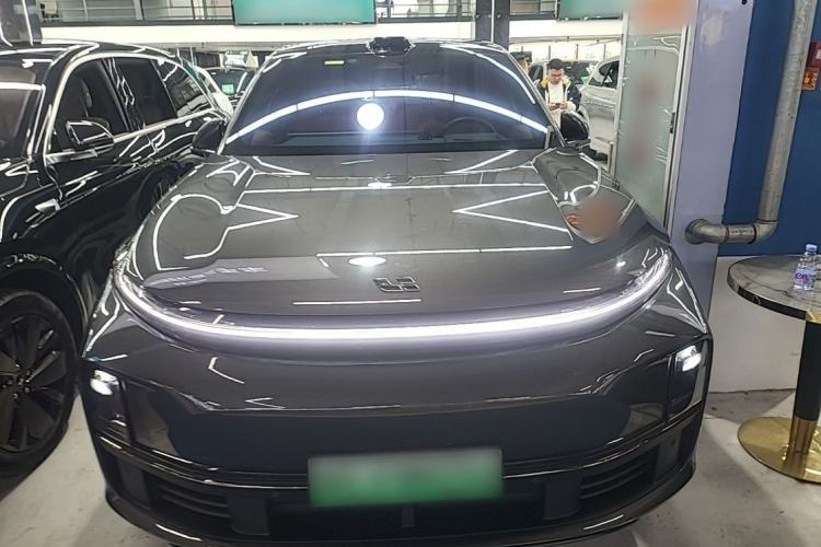 Used Li Auto L7 2024 MAX Model Front