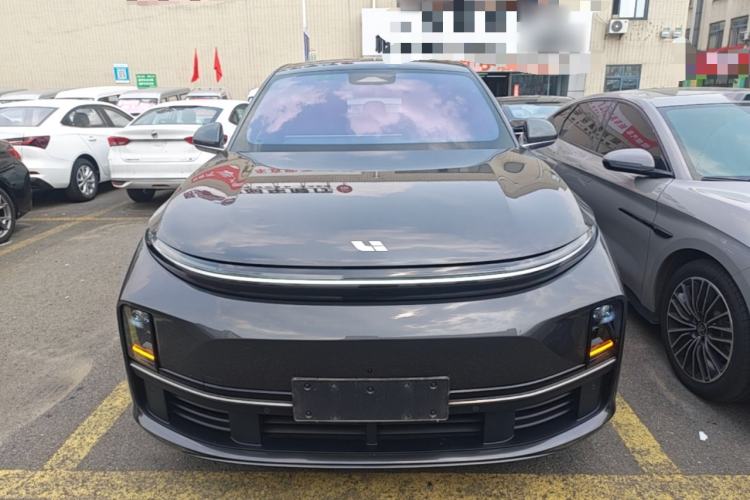 Used Li Auto L7 2024 Pro Model Front
