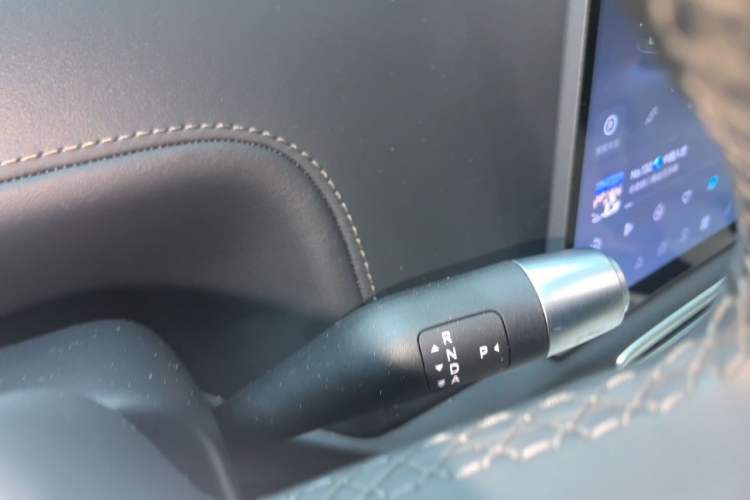 Used Li Auto L7 2024 Ultra Model Gear Lever