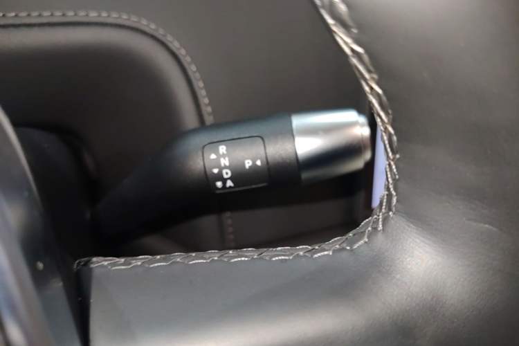 Used Li Auto L7 2024 MAX Model Gear Lever