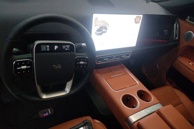 Used Li Auto L7 2024 Pro Model Interior 2