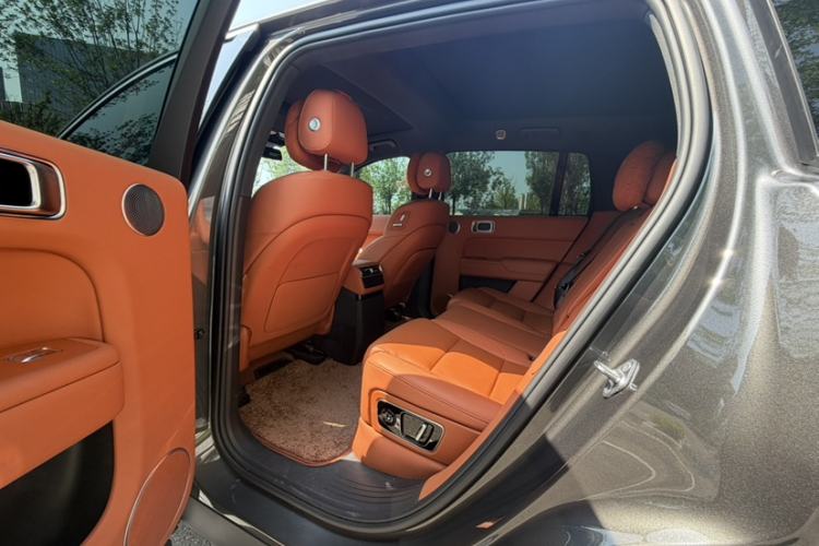 Used Li Auto L7 2024 MAX Model Interior 6
