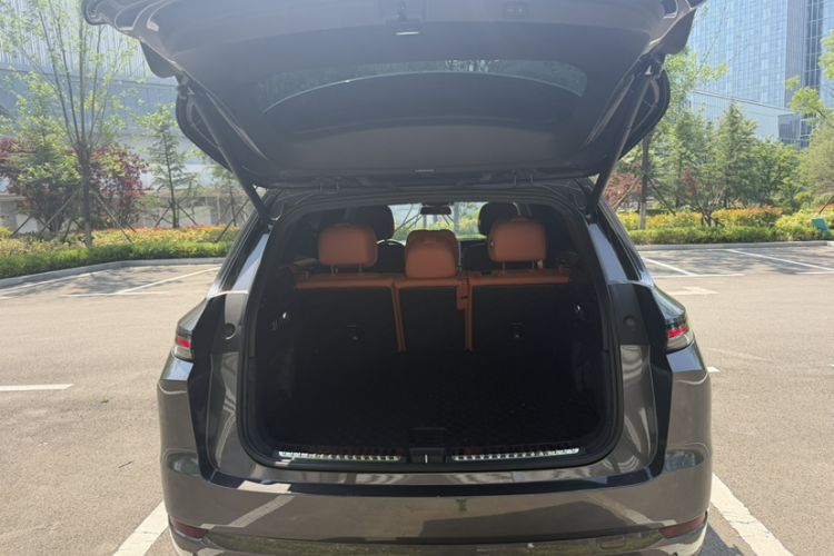 Used Li Auto L7 2024 MAX Model Interior 7