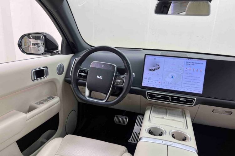Used Li Auto L7 2024 MAX Model Interior 7