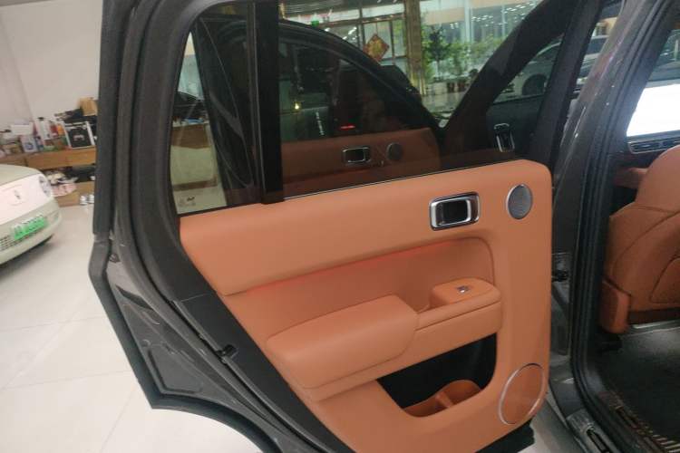 Used Li Auto L7 2024 Pro Model Interior 8