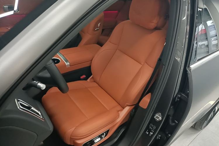 Used Li Auto L7 2024 MAX Model Left Front Seat