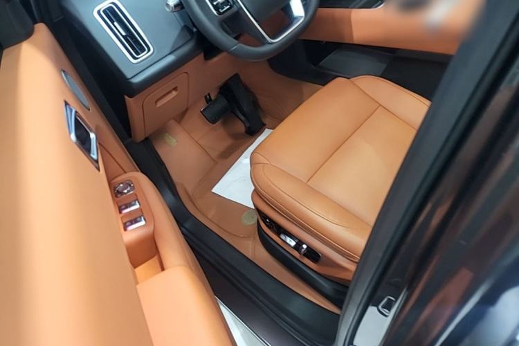 Used Li Auto L7 2024 MAX Model Left Front Seat