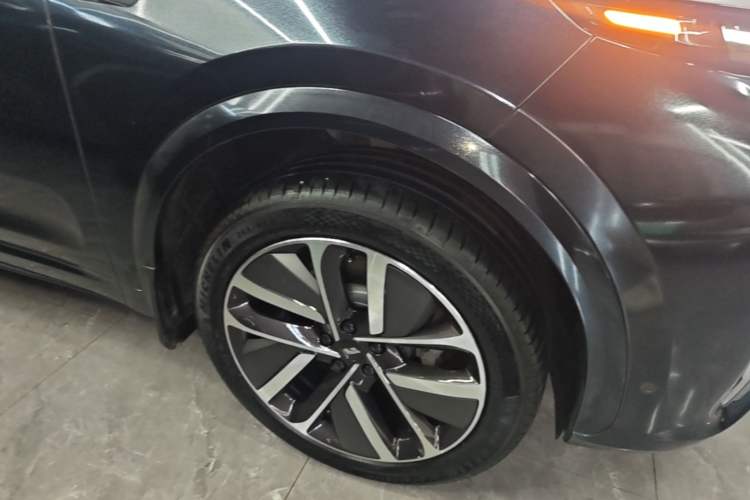 Used Li Auto L7 2024 Ultra Model Left Front Wheel Hub