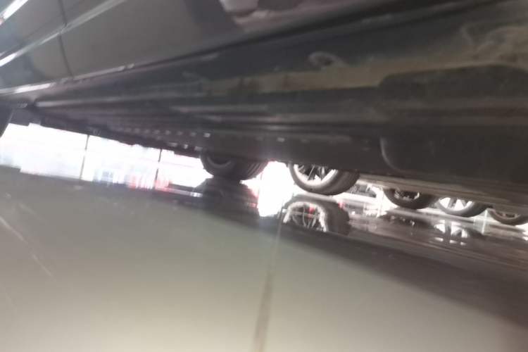 Used Li Auto L7 2024 Pro Model Left Side Sill
