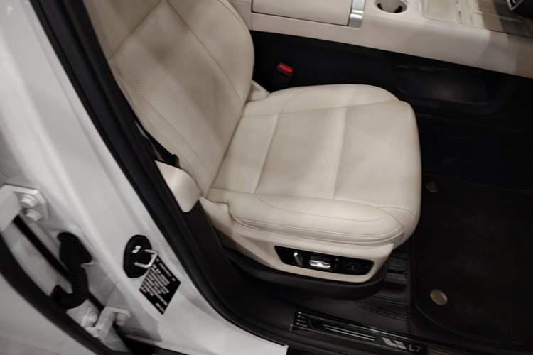 Used Li Auto L7 2024 MAX Model Right Front Seat