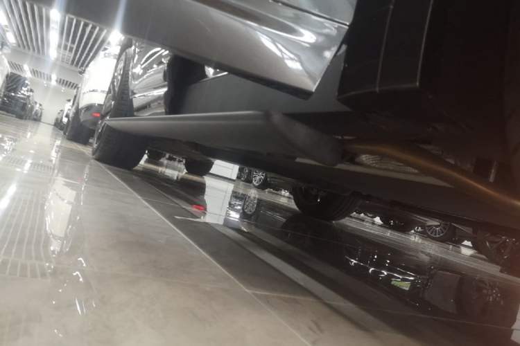 Used Li Auto L7 2024 Ultra Model Right Side Sill