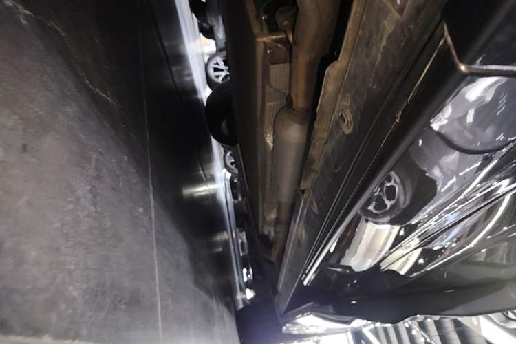 Used Li Auto L7 2024 Ultra Model Right Side Sill