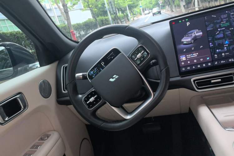 Used Li Auto L7 2024 Ultra Model Steering Wheel