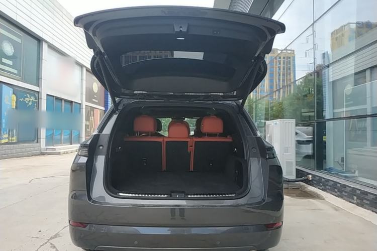 Used Li Auto L7 2024 Pro Model Trunk