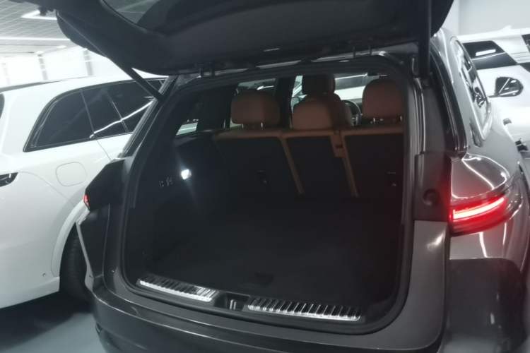 Used Li Auto L7 2024 Pro Model Trunk