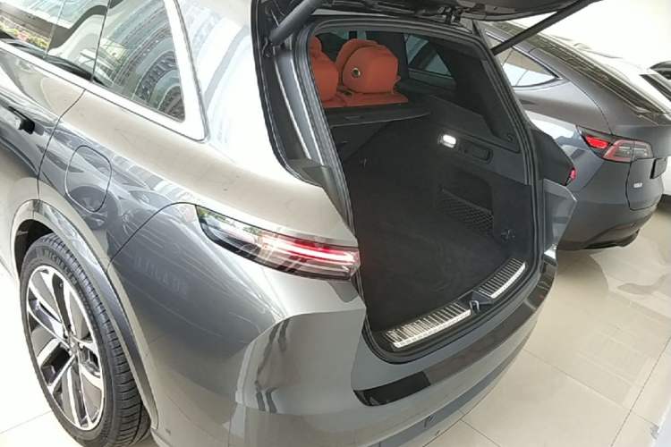 Used Li Auto L7 2024 MAX Model Trunk