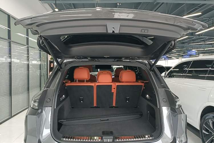 Used Li Auto L7 2024 Ultra Model Trunk