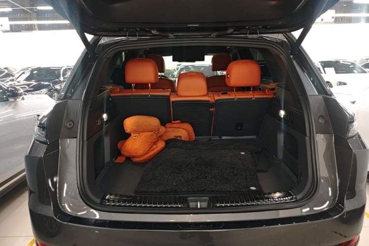 Used Li Auto L7 2024 Ultra Model Trunk