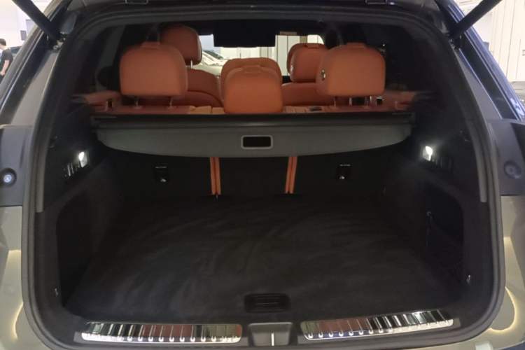 Used Li Auto L7 2024 Ultra Model Trunk