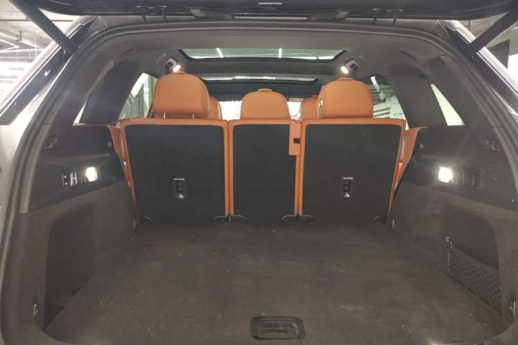 Used Li Auto L7 2024 MAX Model Trunk