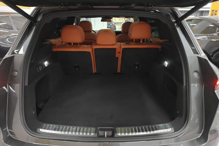 Used Li Auto L7 2024 MAX Model Trunk