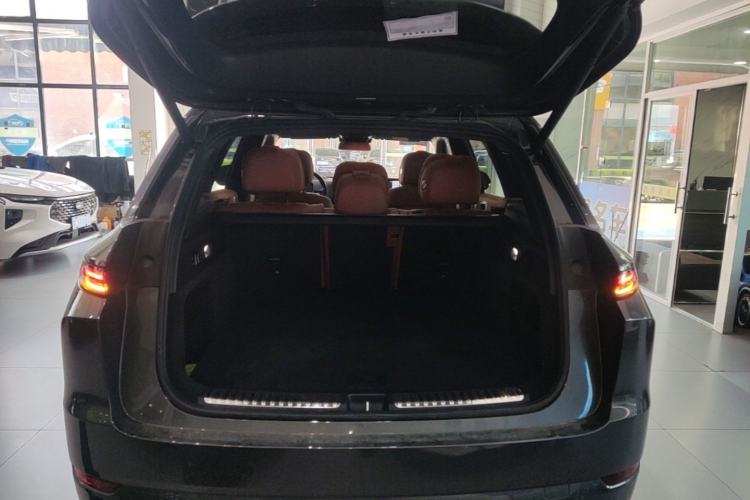 Used Li Auto L7 2024 Pro Model Trunk