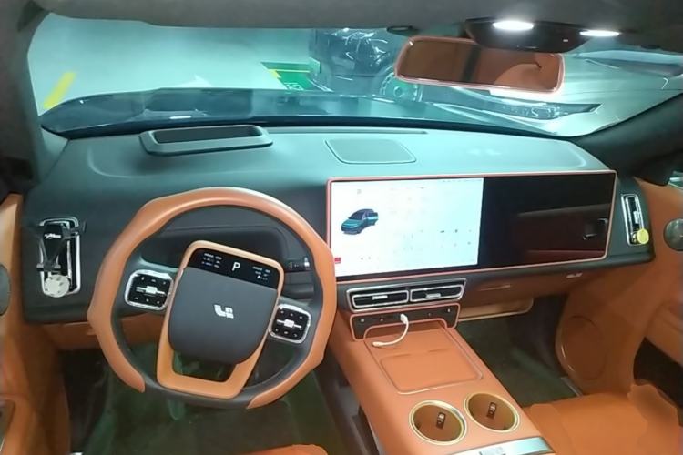 Used Li Auto L7 2024 Ultra Model Center Console