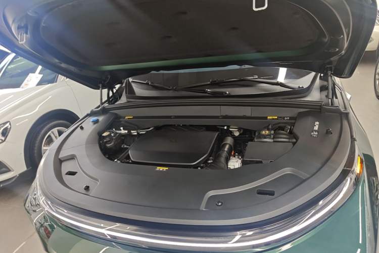Used Li Auto L7 2024 Ultra Model Engine Bay