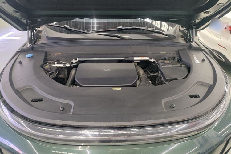 Used Li Auto L7 2024 MAX Model Engine Bay