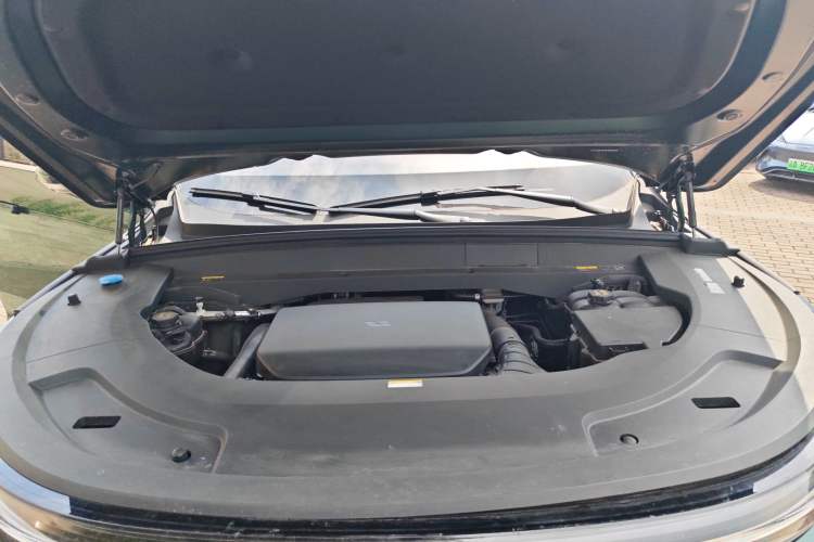 Used Li Auto L7 2024 MAX Model Engine Bay