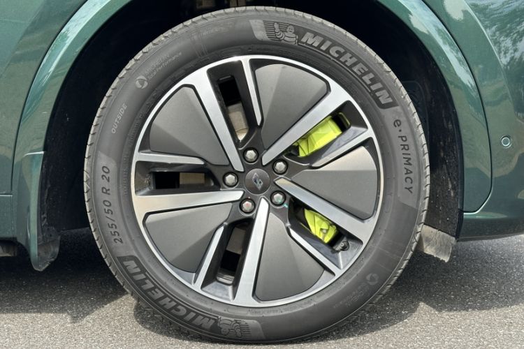 Used Li Auto L7 2024 Pro Model Exterior 14
