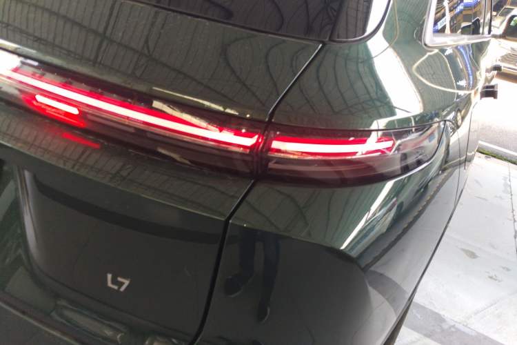 Used Li Auto L7 2024 MAX Model Exterior 3