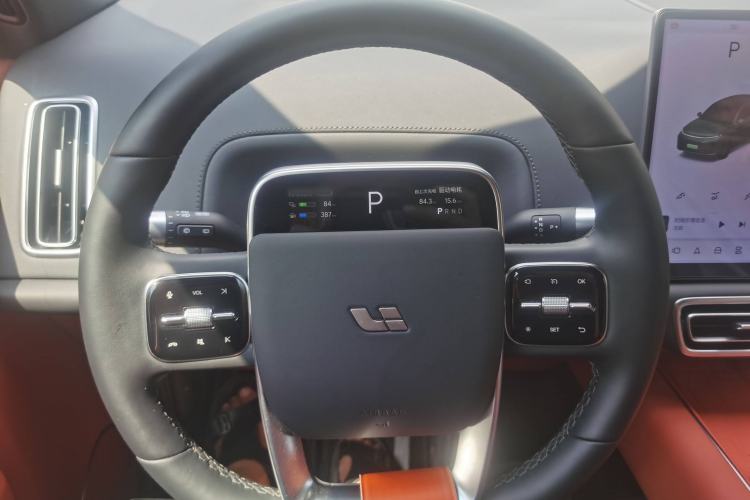 Used Li Auto L7 2024 MAX Model Interior 8