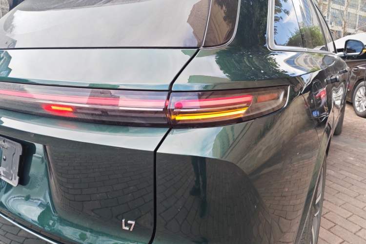 Used Li Auto L7 2024 MAX Model Right Rear Taillight