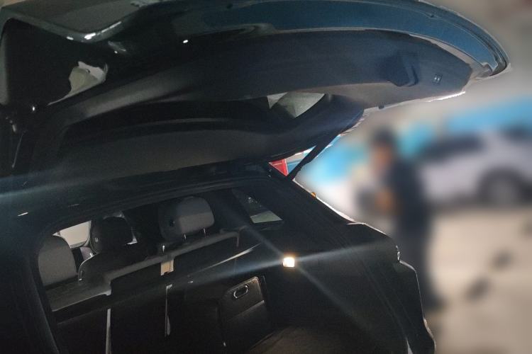 Used Li Auto L7 2024 MAX Model Trunk