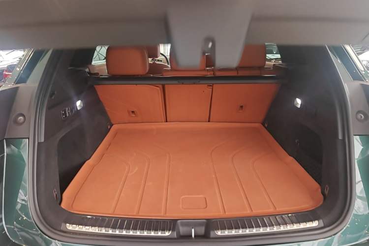 Used Li Auto L7 2024 Pro Model Trunk