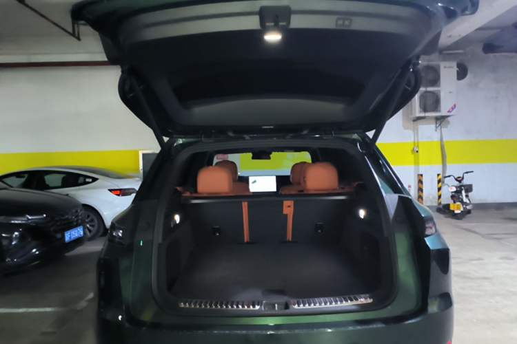 Used Li Auto L7 2024 MAX Model Trunk