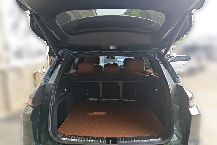 Used Li Auto L7 2024 Ultra Model Trunk