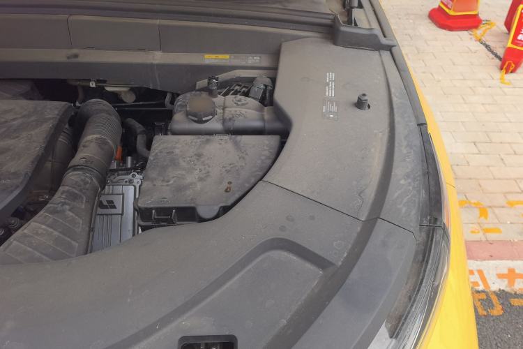 Used Li Auto L7 2024 MAX Model Engine Bay Left